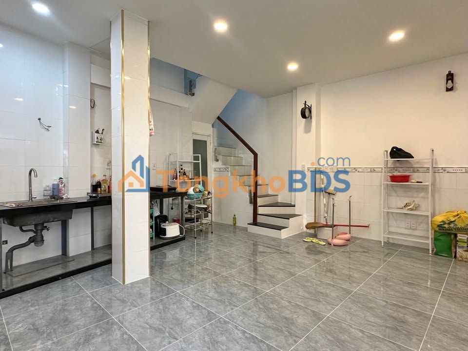 Nhà 48m² Phan Đình Phùng, Phú Nhuận - Giá nhỉnh 6 tỷ, Sẵn Sàng Vào Ở Ngay!