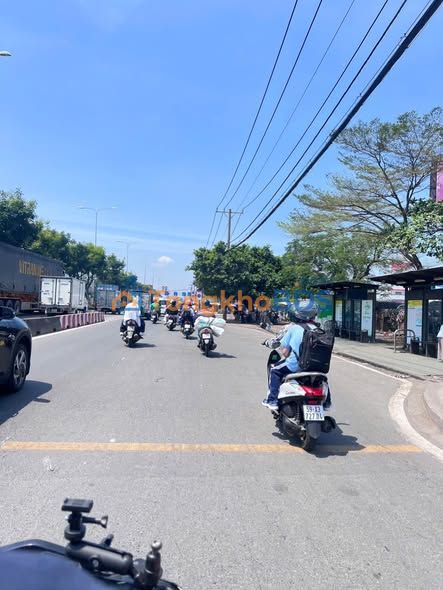 Bán Đất Dĩ An 54.7m² Giá 3 Tỷ - Sổ Hồng Sẵn Sàng