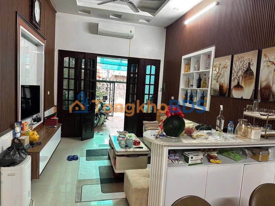 Cho thuê nhà 3.5 tầng full đồ, 52m² tại Quang Trung, Hải Dương - Sẵn ở ngay!