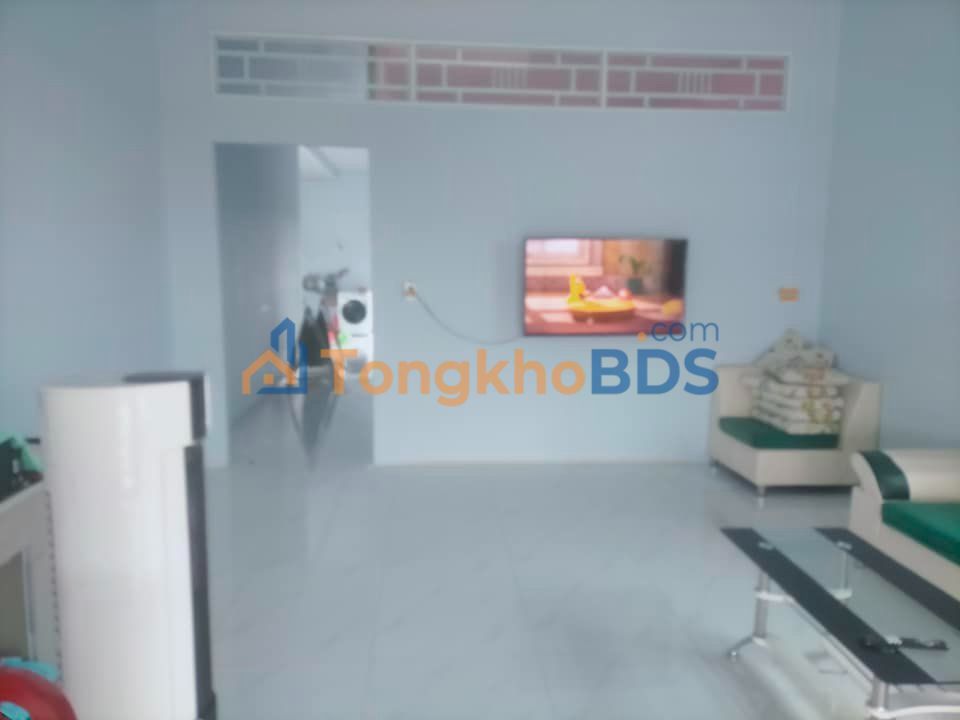 Bán Gấp Đất Sổ Đỏ 330m² Mặt Tiền Đường Nhựa Huyện Năm Căn, Cà Mau - 500 Triệu