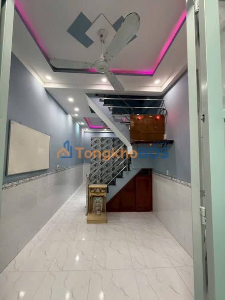 Nhà Chính Chủ 2.5 Tỷ, 4PN, 3 Lầu, P16 Q8 - Sẵn Sàng Dọn Vào Ở Ngay!