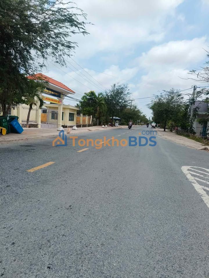 Đất Nền 6000m² Mặt Tiền Đường Nhựa 936, Hồng Ngự - Giá 590 Triệu