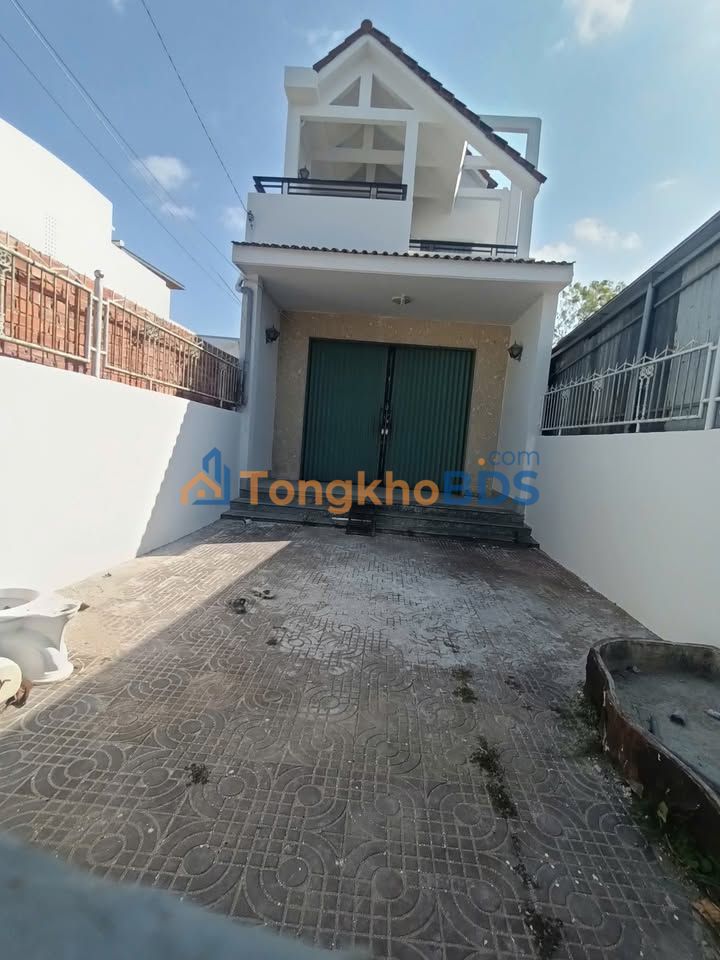 Nhà Mặt Tiền Kinh Doanh Phường Phú Lợi, Sóc Trăng - 300m² Giá 8 Triệu/Tháng