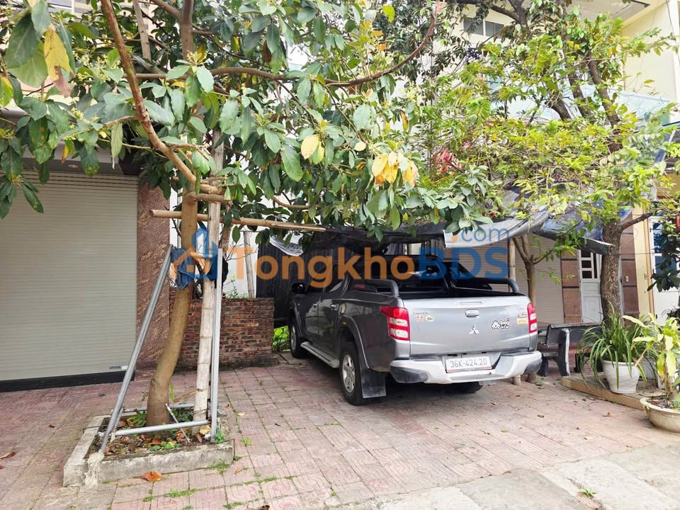 Đất nền Nam Ngạn 80m² - Mặt tiền đường 20.5m, gần Nguyễn Bá Ngọc