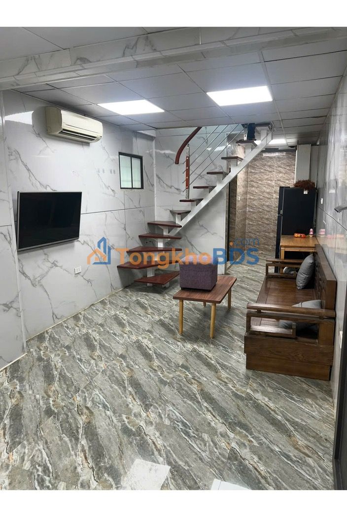 Nhà Thanh Xuân Bắc 32m² - Ngõ Ô Tô Tránh, 3 Tầng Giá 2.3 Tỷ