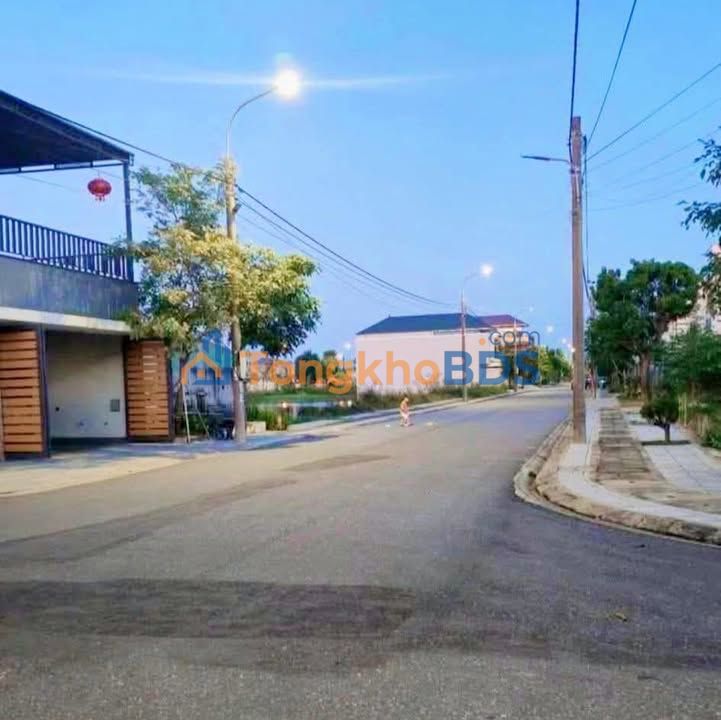 Bán đất 134m² mặt tiền 8.5m đường Nguyễn Du, Hà Tĩnh - Giá 3 tỷ