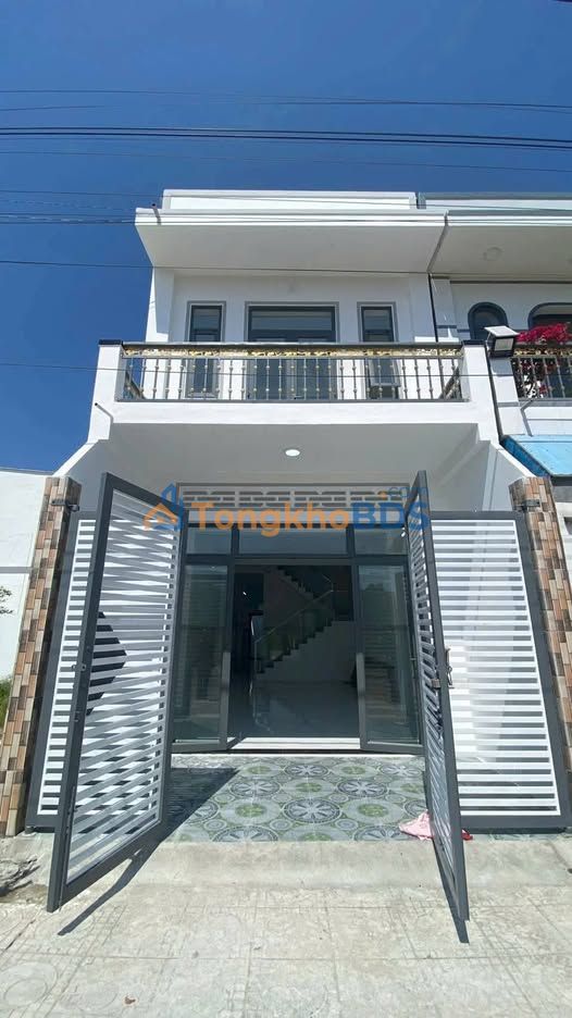 Nhà 1 Trệt 1 Lầu 90m² Vĩnh Long - Sẵn Sàng Ở Ngay