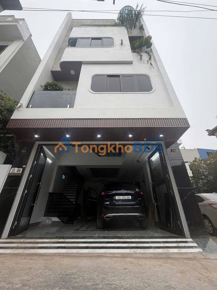 Nhà 4 Tầng Lô Góc Mặt Đường Thanh Bình, Nam Định - 48m² Giá Tốt