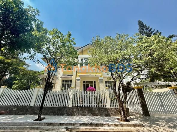 Townhouse Thảo Điền 450m² 117tr/th - Vị trí đắc địa