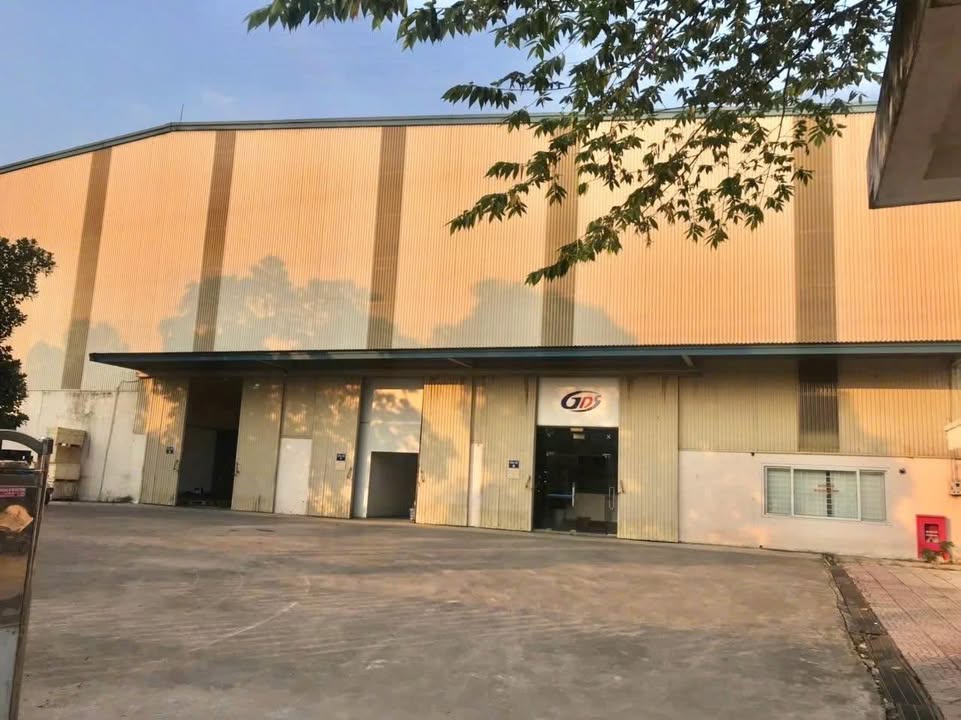 Cho thuê kho xưởng 1500m² KCN Trường An, Hoài Đức - Cẩu trục, điện lớn, Container