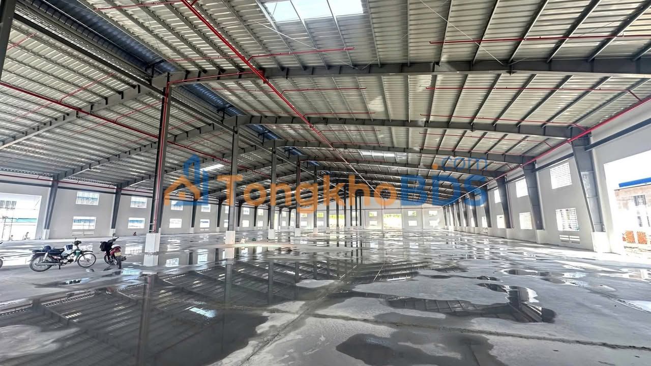 Cho Thuê Nhà Xưởng 8.010m² KCN Tân Uyên, Bình Dương - Sẵn Sàng Sản Xuất Đa Ngành