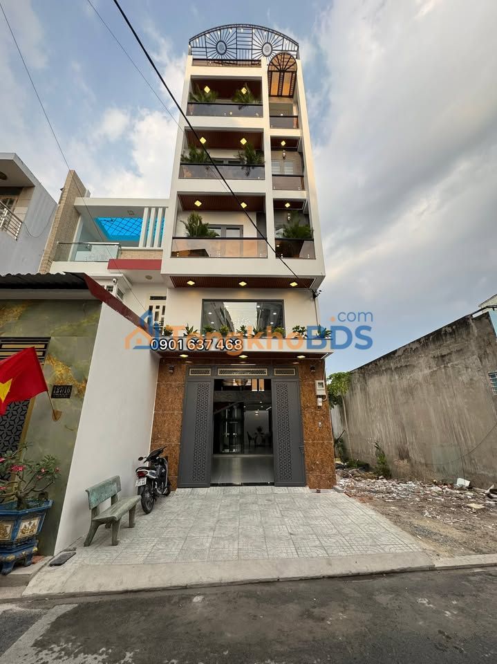 Nhà Phố 4PN Full Nội Thất, Có Thang Máy, Gara Oto - Thới An, Q12 - 8.95 Tỷ