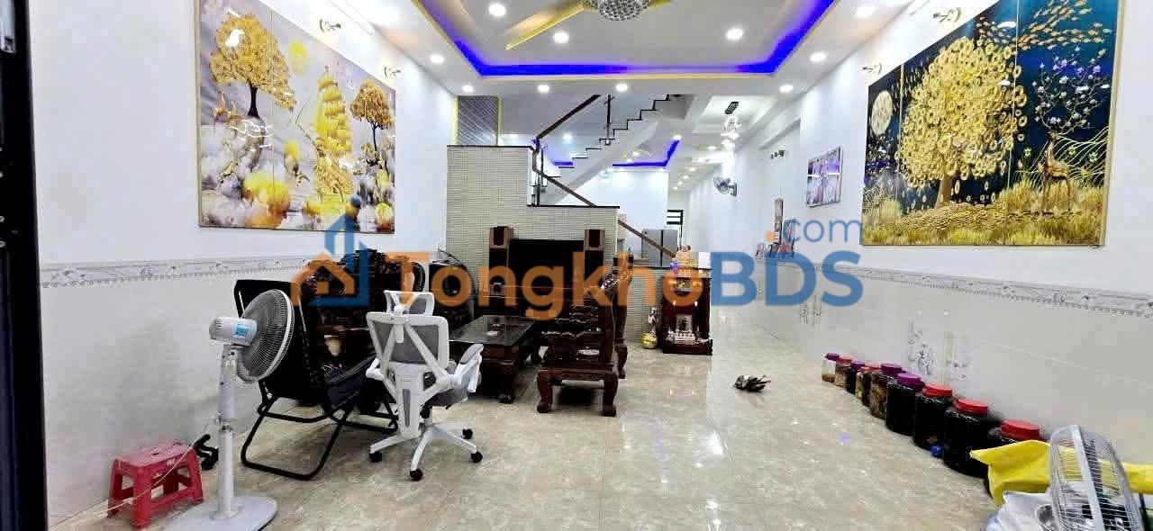 Nhà 161m² Mỹ Phước 4, Bình Dương - 4PN, Ô tô vào nhà, 3.2 Tỷ