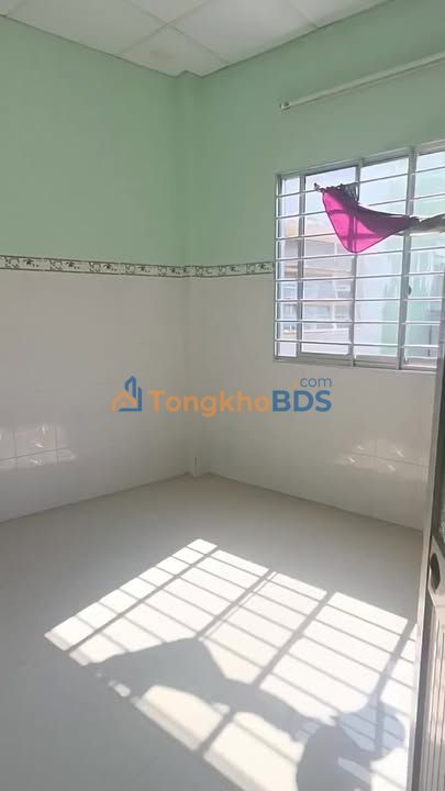Cho Thuê Nhà Mặt Tiền Hùng Vương, Mỹ Tho - 60m² Giá 3.5 Triệu