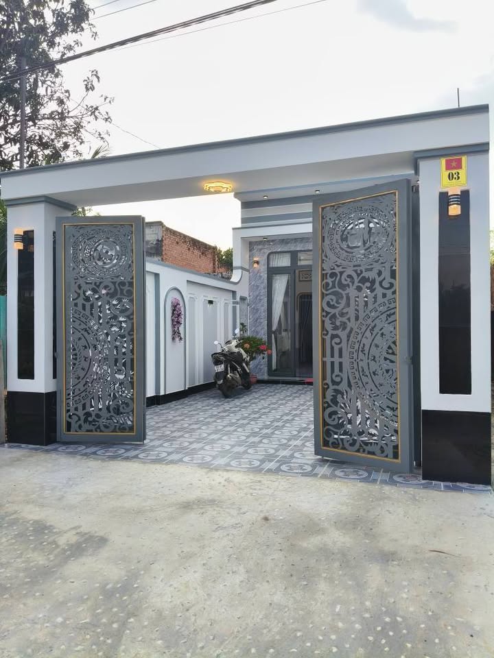 Nhà Đẹp 150m² Phường Long Hoa, Tây Ninh - Sẵn Sàng Về Ở Ngay