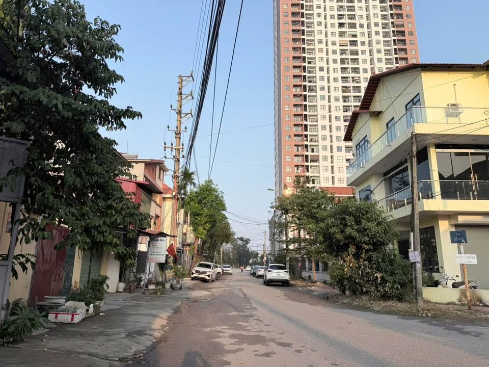 Cho thuê kho 100m² mặt tiền 6m - Trung tâm Bắc Ninh, xe tải tránh nhau