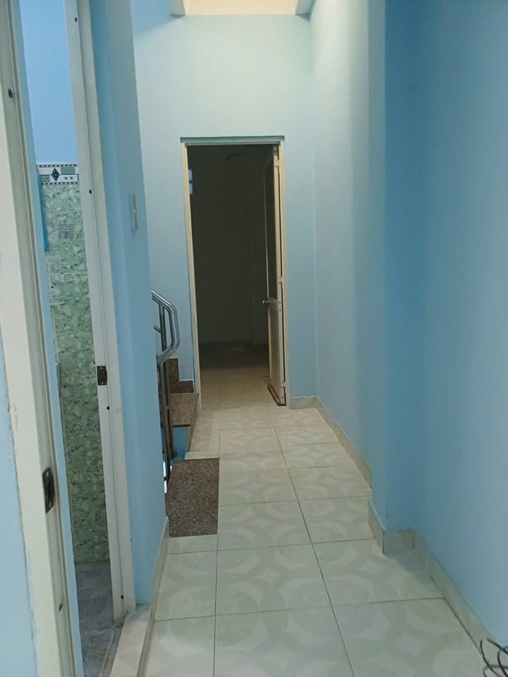 Nhà Cho Thuê Quận 11, 45.6m², 12 Triệu - Hẻm Xe Tải Thông