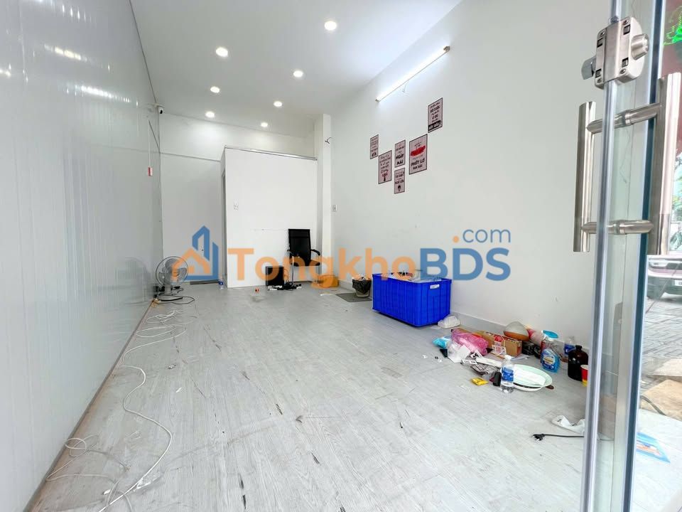 Mặt Tiền Kinh Doanh Nguyễn Thái Bình, Tân Bình - 24m² Giá 1x Triệu