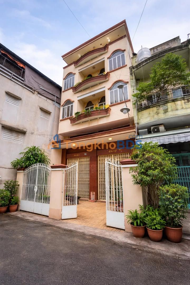 Nhà Nguyên Căn 6PN Hẻm Xe Hơi, Quận 11 - Sẵn Sàng Cho Thuê Gấp