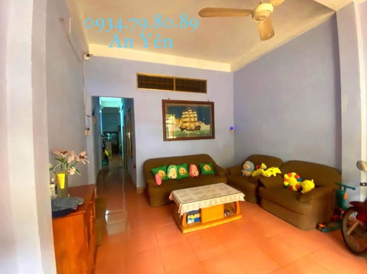 Nhà Mặt Tiền Lê Thánh Tôn, Tuy Hoà 74.8m² Giá 5.5 Tỷ - Sẵn Sàng Kinh Doanh