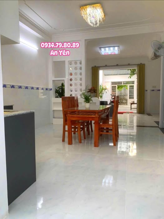 Nhà Hẻm Nguyễn Thái Học, Tuy Hoà 113m² Hướng Tây - Giá 2.5 Tỷ