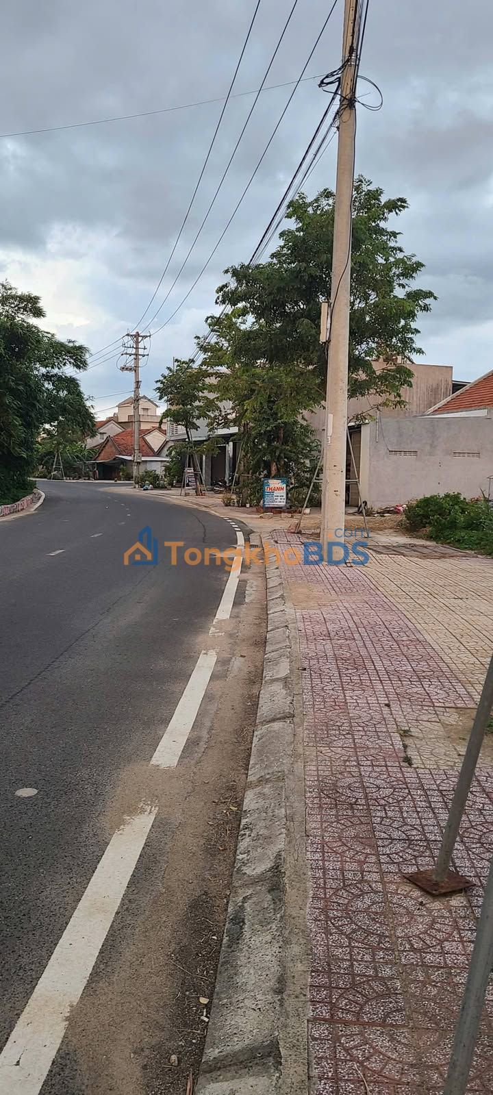 Đất Mặt Tiền Võ Nguyên Giáp Phú Hòa 120m² - Giá 2.55 Tỷ