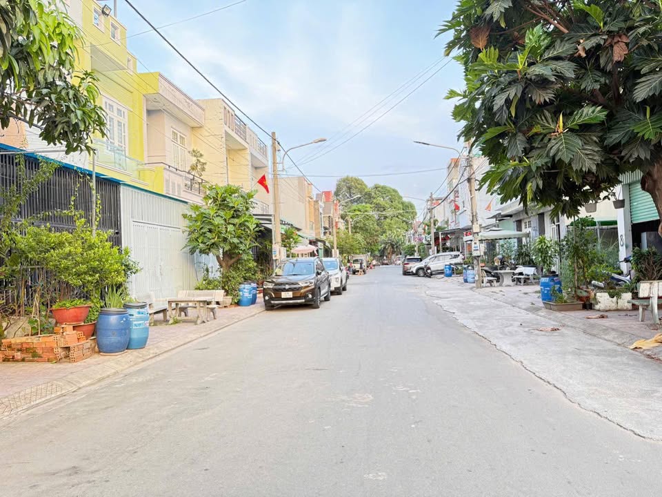 Bán đất KDC Lê Phong, Dĩ An - 60m² - Sổ đỏ, gần Big C