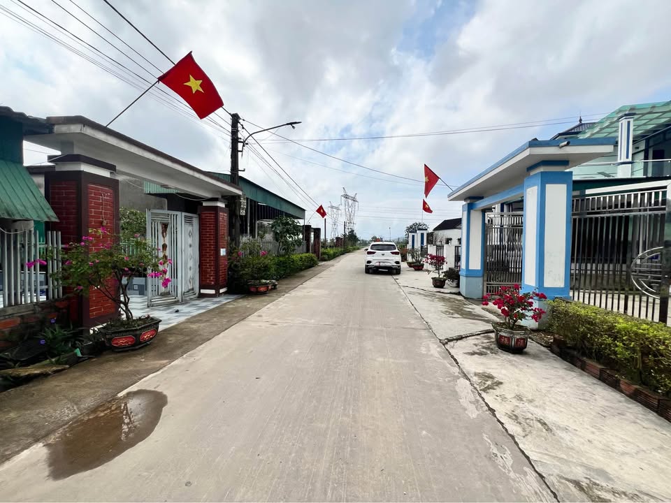 Đất nền Cẩm Xuyên - 300m² trục chính, kinh doanh tốt, giá 1.25 tỷ