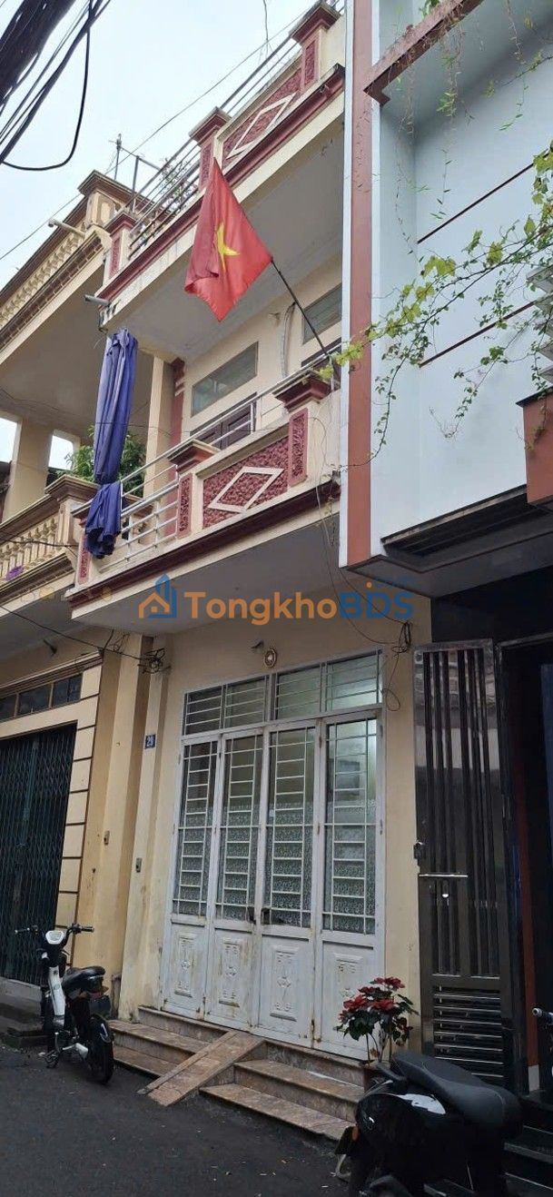 Nhà 3 Tầng 58m² Mặt Tiền 4m Gần Vincom Nam Định - Giá 3.8 Tỷ