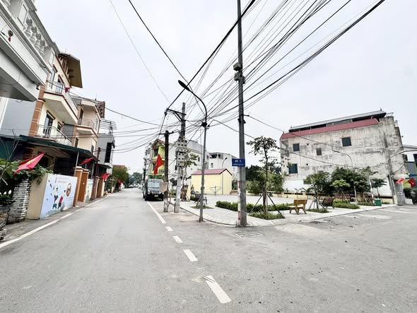 Nhà Phố Đức Thượng Hoài Đức 54m² - 4 Tầng Mới Tinh, Ô Tô Đỗ Cửa