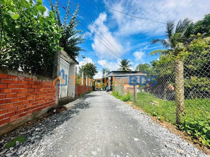 Đất nền Bình Phước Mang Thít 448m² 1.15 tỷ - Đường to ô tô