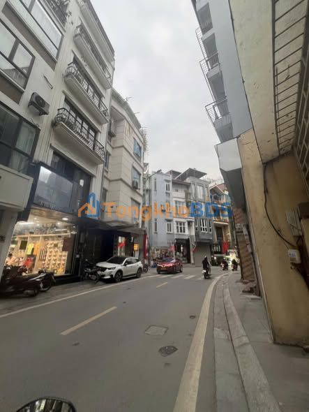 Cho Thuê Nhà Mặt Phố Liễu Giai 65m² 6 Tầng, Thang Máy - Kinh Doanh Sầm Uất