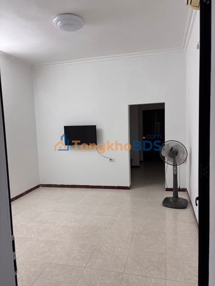 Nhà Nguyên Căn Lạc Trung 100m² - Vừa Ở Vừa Kinh Doanh - 11 Triệu/Tháng