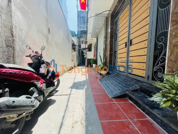 Bán Nhà Trần Khát Chân 46.6m² 6 Tầng - Kinh Doanh Đỉnh Cao