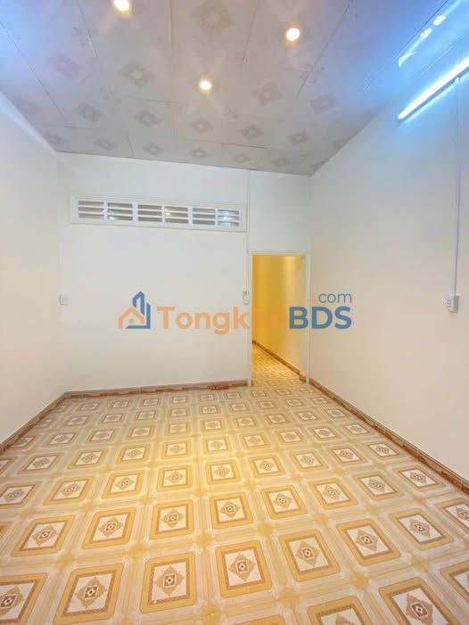 Nhà Mặt Tiền KDC Vượt Lũ, Vĩnh Long - 96m² Kinh Doanh/Ở Gia Đình
