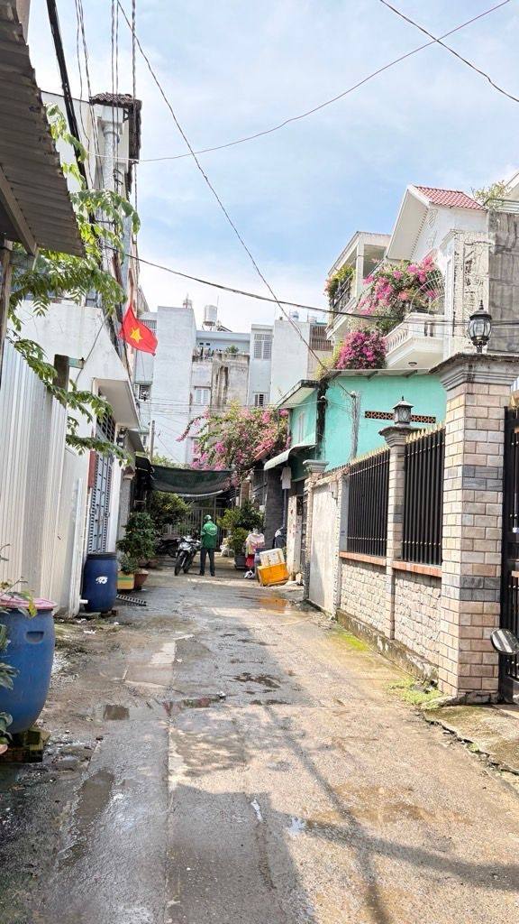 Nhà 112m² Lê Văn Khương, Q12 - Giá Hời 5.4 Tỷ, Sổ Hồng Sẵn Sàng