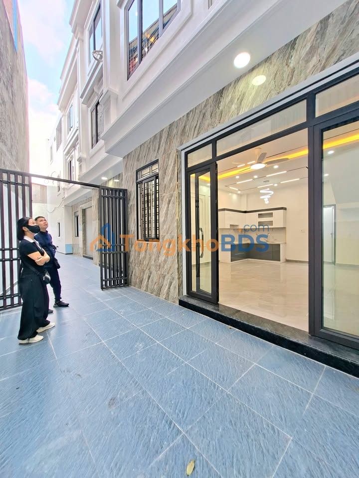 Nhà 3 Tầng Mới Xây - 40m² Đình Đông, Hải Phòng - Giá 2.86 Tỷ