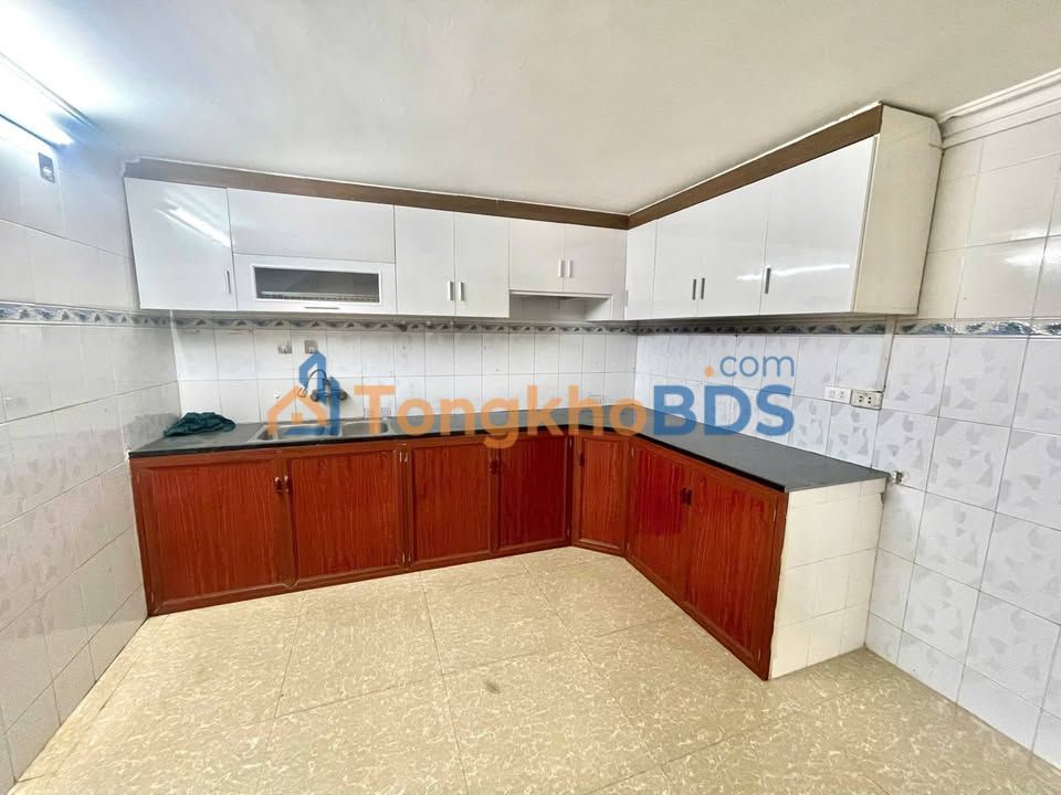 Nhà 42m² 3 Tầng Đường Đà Nẵng, Sơn Trà - Sổ Đỏ Chính Chủ, Giá 2.45 Tỷ