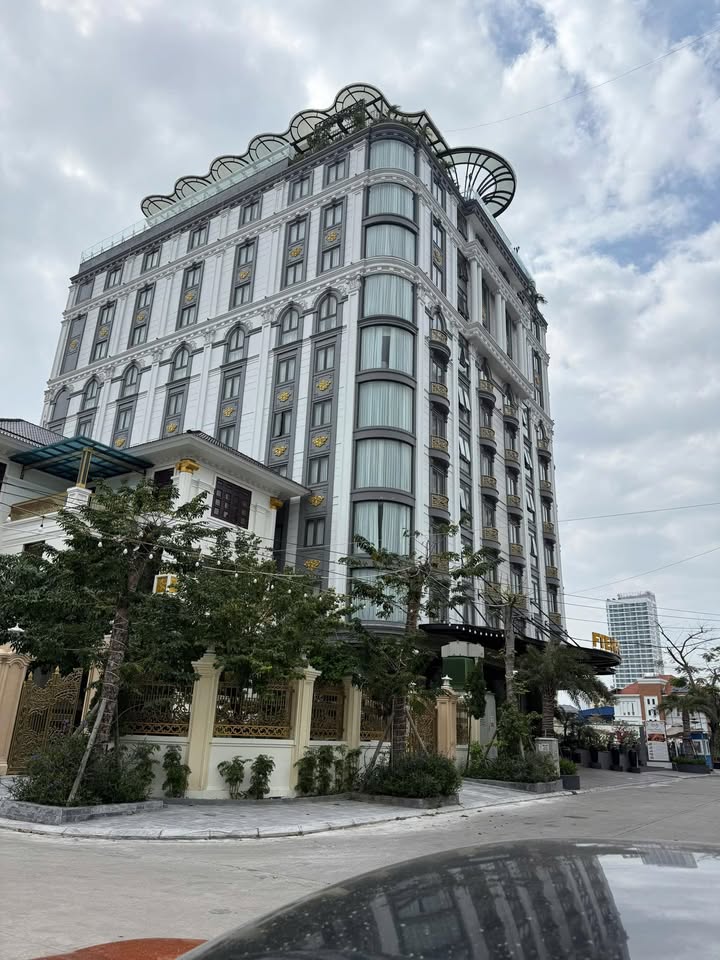 Bán Đất Vàng Góc Trung Tâm Bãi Cháy 380m², Hai Mặt Tiền Kinh Doanh