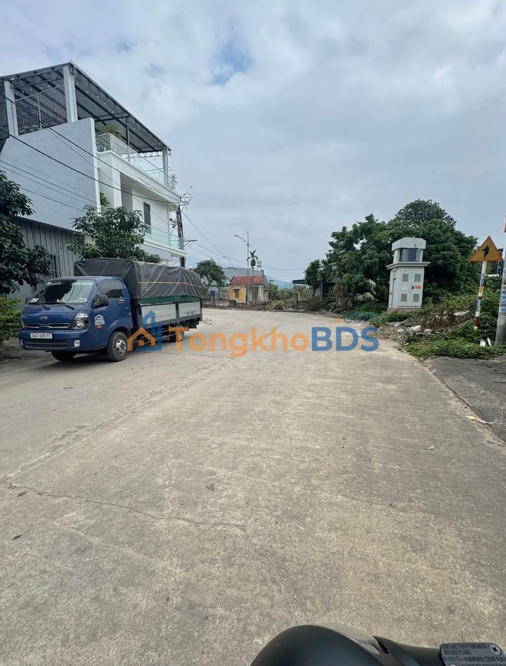 Bán Đất Nền Thanh Sơn, Uông Bí 106m² - Ngay Trục Chính Bảo Quang, Giá Tốt