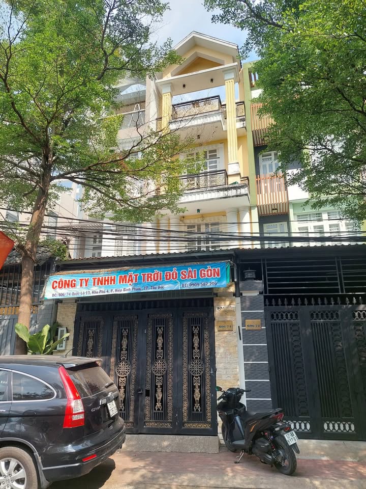 Cho Thuê Nhà Mặt Tiền 76m² Thủ Đức - Sân Đậu Xe Hơi, Kinh Doanh Thuận Lợi