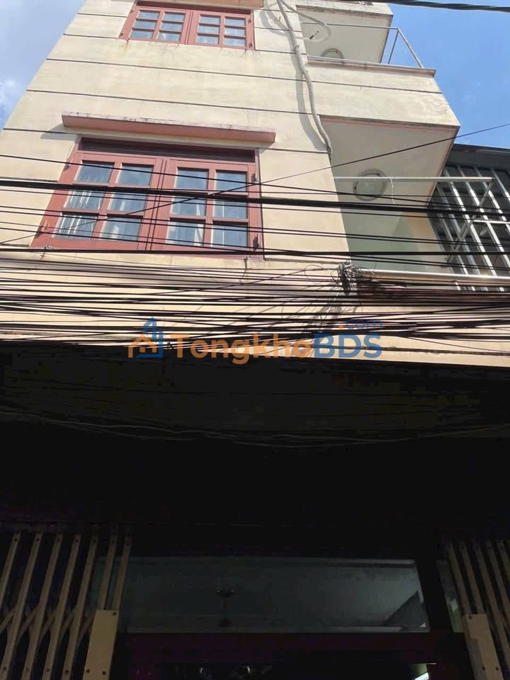 Nhà 3 Tầng 3PN Hiệp Bình Phước, Thủ Đức - Giá 8 Triệu/Tháng