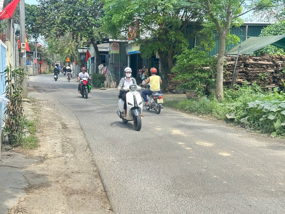 Bán Gấp Cặp Đất 180m² Mặt Tiền Kiệt 26 Lý Nam Đế, Huế - Giá 3.3 Tỷ