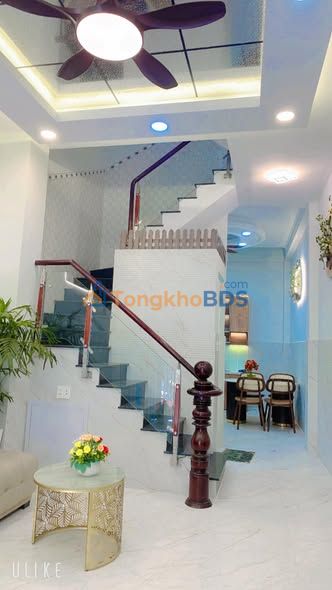 Nhà riêng Quận 6 60m² 7.4 tỷ - Ô tô tận nhà