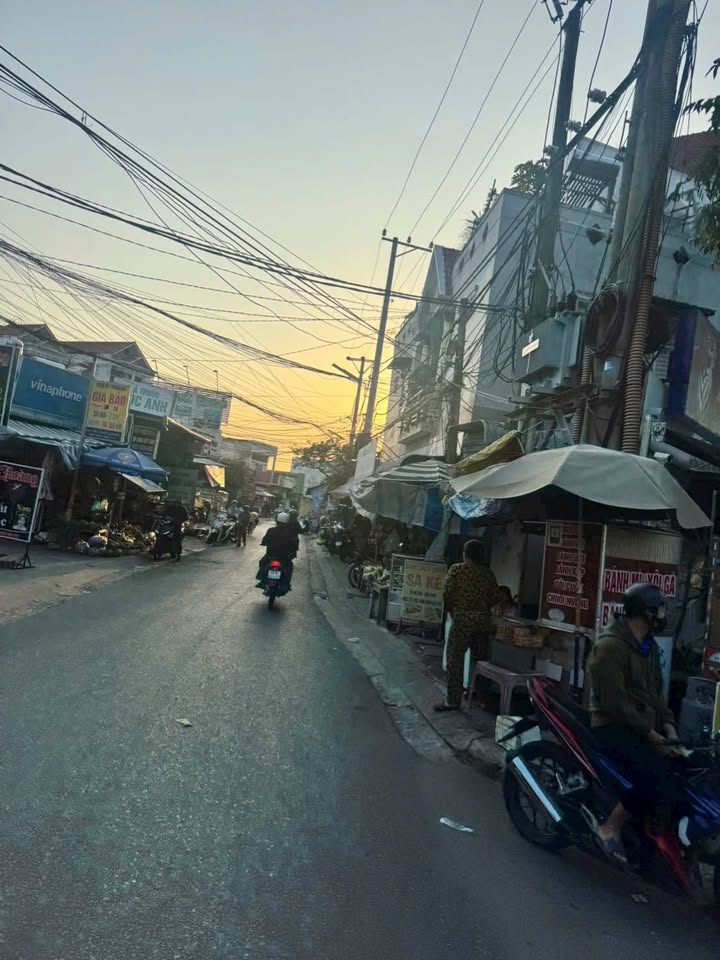 Nhà Mặt Tiền Phạm Ngoc Hưng, Ninh Kiều - 118.8m² Thổ Cư - Giá Tốt