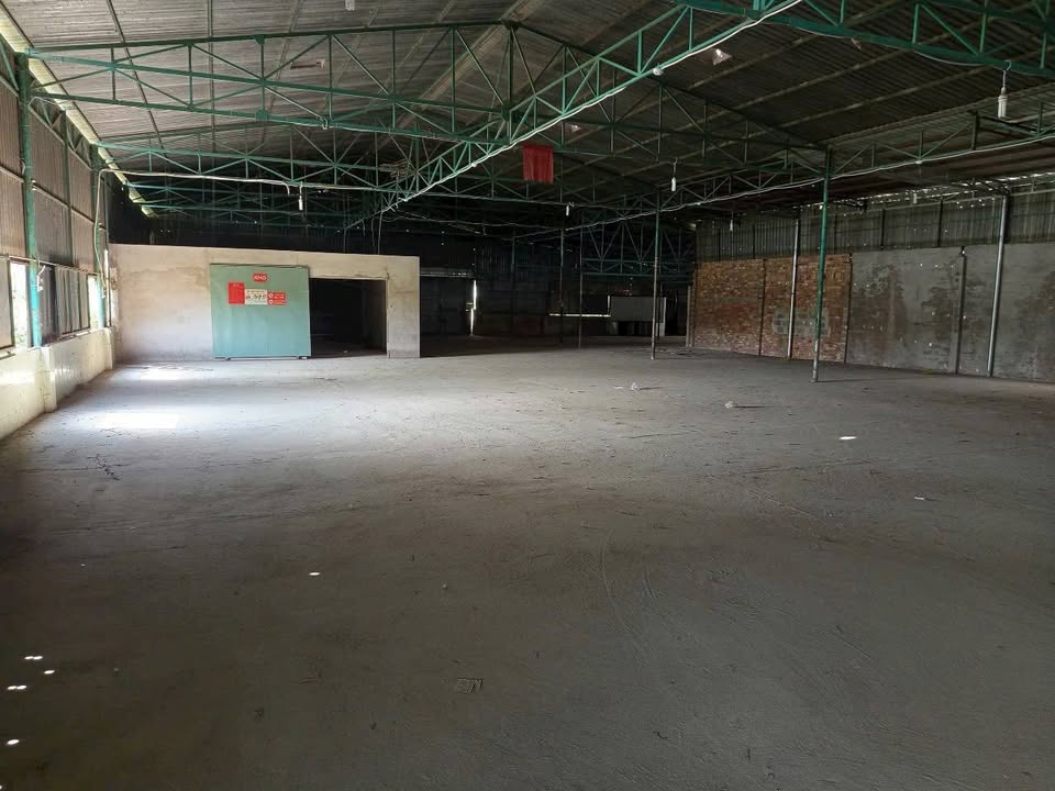 Cho thuê kho 1850m² mặt tiền QL1A, Phan Thiết - Giá 25 triệu/tháng