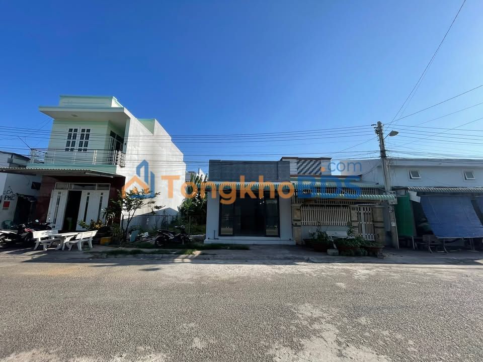 Nhà mới KDC Võ Văn Tần, Phan Thiết - 100m² Sẵn Sàng Ở Ngay
