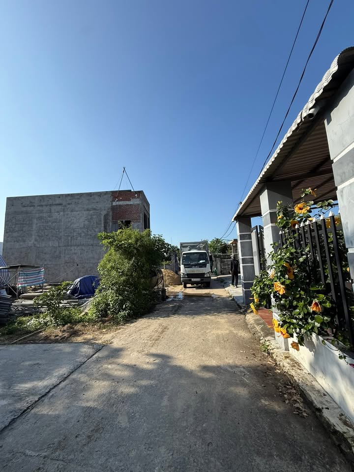 Đất Nền Điện Ngọc 65m² - Gần Biển, Đường Ô Tô, Giá Đầu Tư 1.3 Tỷ