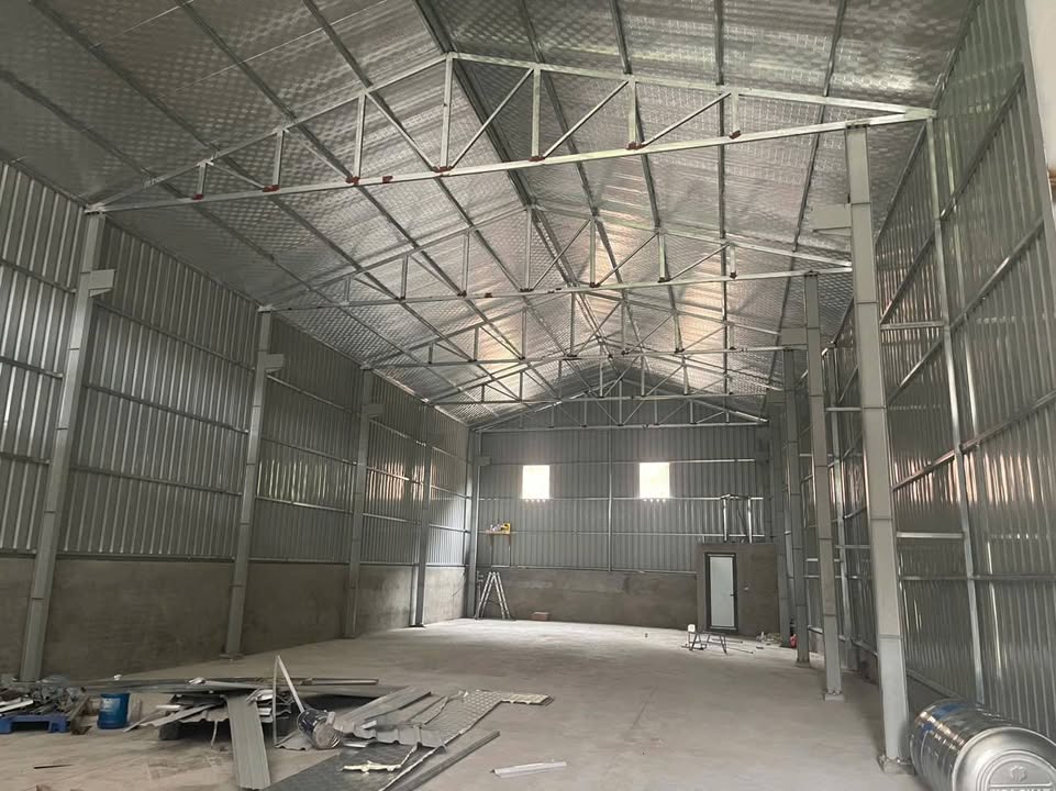 Cho thuê kho xưởng 370m² ven TP Bắc Ninh - Xe tải vào tận nơi