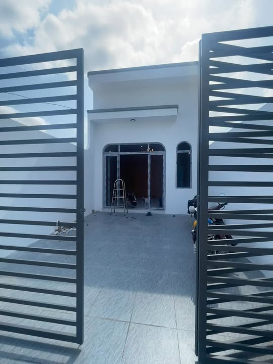 Nhà Cấp 4 Mới Xây Đường Nhựa Cầu Ông Hoành, Cao Lãnh - 1.8 Tỷ